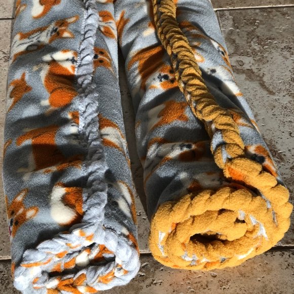 Corgi Small Dog or Cat Blanket Throw for shopping cart soft handmade braided e… - Picture 7 of 7